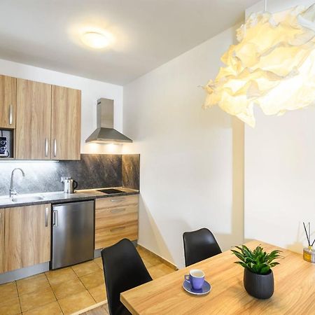 Pilsner Apartments Пльзень Экстерьер фото