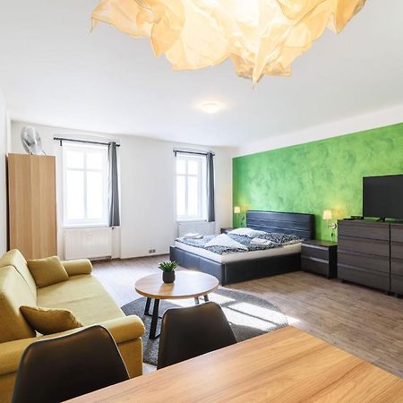 Pilsner Apartments Пльзень Экстерьер фото